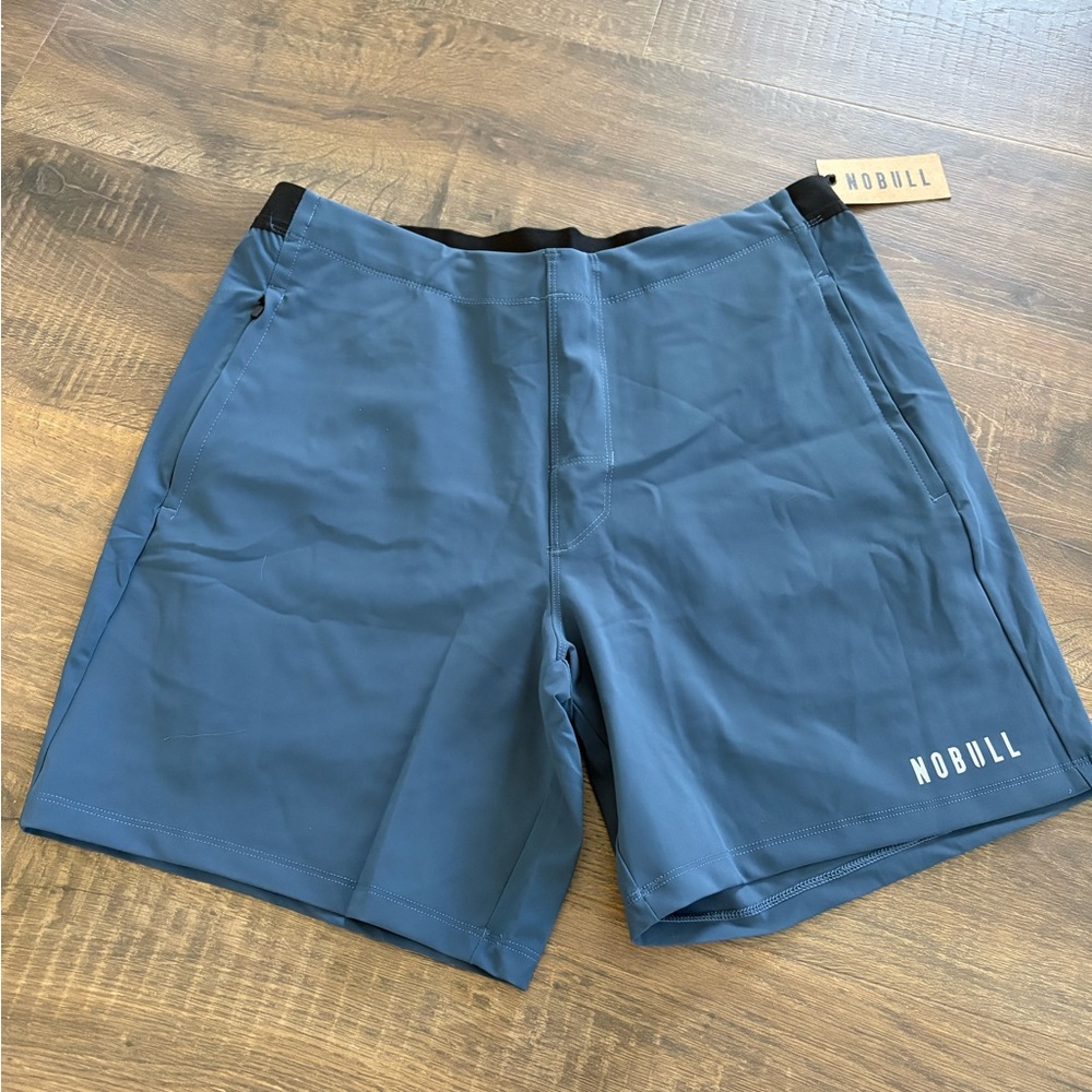 NOBULL Men's Athletic shorts - size L